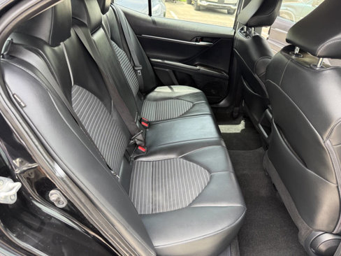 Used 2024 Toyota Camry SE image 23