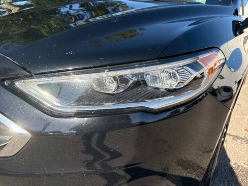 Certified 2018 Ford Fusion SE w/ Fusion SE Technology Package image 40
