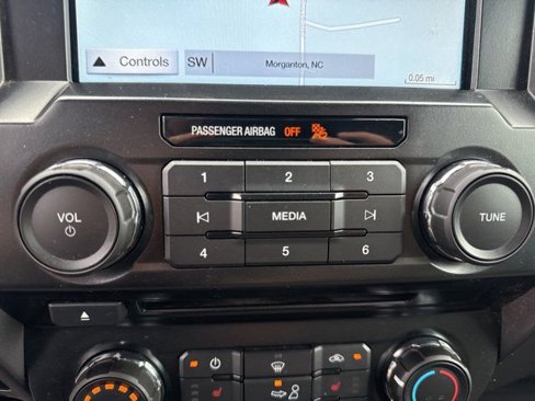 Used 2016 Ford F150 XLT w/ Equipment Group 302A Luxury image 27