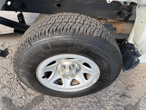 Used 2015 Chevrolet Silverado 1500 W/T w/ Trailering Package image 12