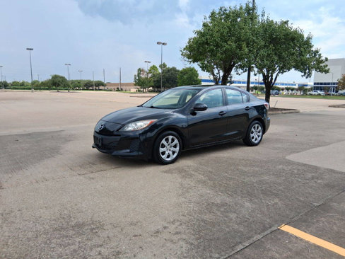 Used 2013 MAZDA MAZDA3 i SV image 3