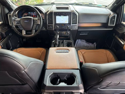 Used 2017 Ford F150 Limited image 23