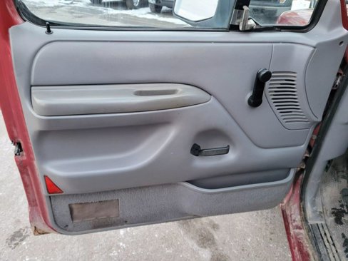 Used 1996 Ford F150 2WD Regular Cab image 12
