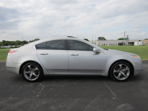 Used 2011 Acura TL w/ Technology Package image 4