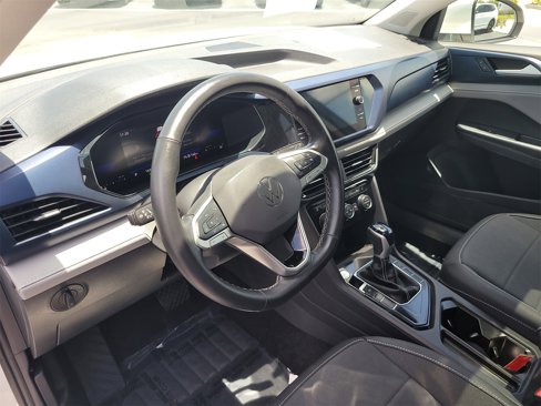 Used 2024 Volkswagen Taos SE w/ Panoramic Sunroof Package image 21