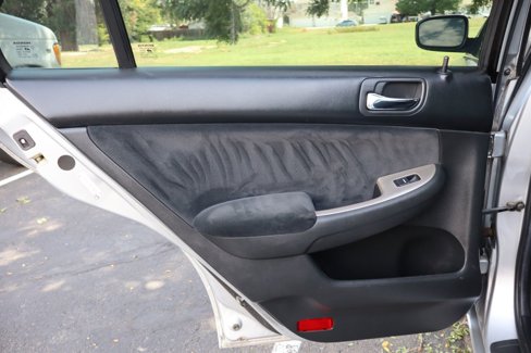 Used 2006 Honda Accord EX image 24