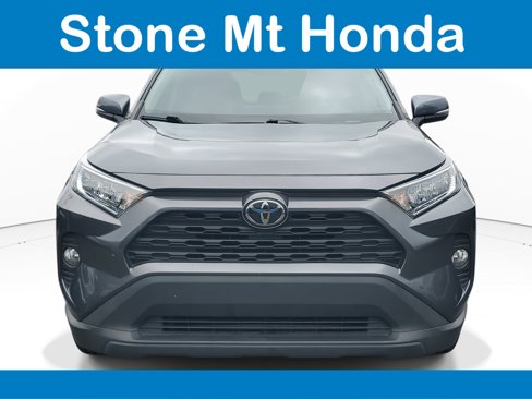 Used 2021 Toyota RAV4 XLE image 2