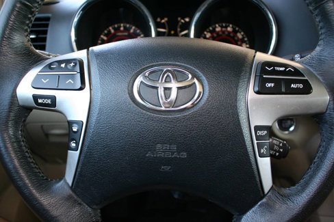 Used 2012 Toyota Highlander Limited image 13