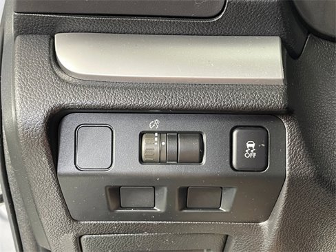 Used 2014 Subaru Impreza 2.0i Premium w/ All-Weather Package w/CVT image 14