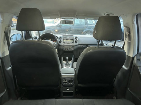 Used 2014 Volkswagen Tiguan S image 21