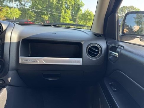 Used 2016 Jeep Compass Sport w/ Power Value Group image 26