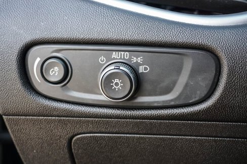 Used 2023 Chevrolet Malibu LT image 22