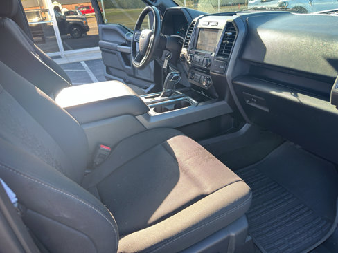 Used 2018 Ford F150 XLT w/ Equipment Group 302A Luxury image 15