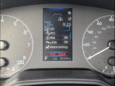 Used 2024 Toyota Corolla SE image 12