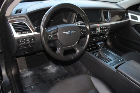 Used 2019 Genesis G80 3.8 image 4