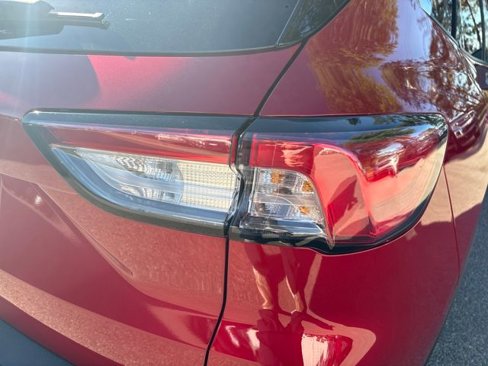 Used 2022 Ford Escape SE w/ Convenience Package image 40