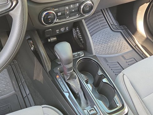 Used 2021 Chevrolet TrailBlazer LT w/ Convenience Package image 25