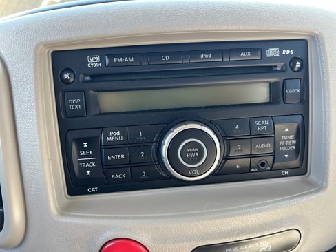 Used 2011 Nissan Cube 1.8 S w/ Interior Designer Pkg image 21