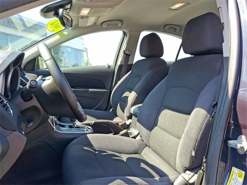Used 2014 Chevrolet Cruze LT image 13