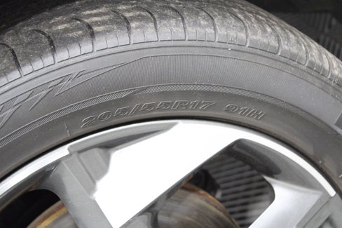 Used 2023 Hyundai Venue Limited image 35