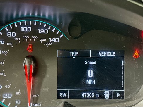 Used 2022 Chevrolet Trax LT w/ Driver Confidence Package image 19