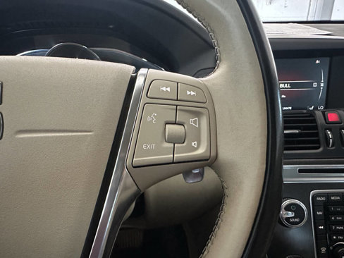 Used 2015 Volvo XC60 T6 image 30