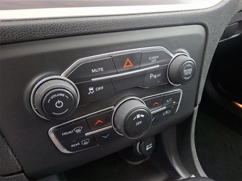 Used 2022 Dodge Charger SXT w/ Leather Interior Group image 16