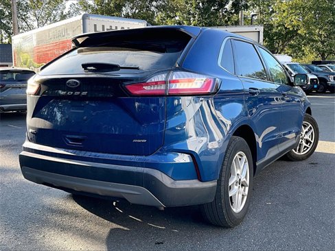 Used 2023 Ford Edge SEL image 4