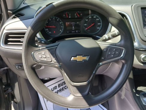 Used 2020 Chevrolet Equinox LS image 9