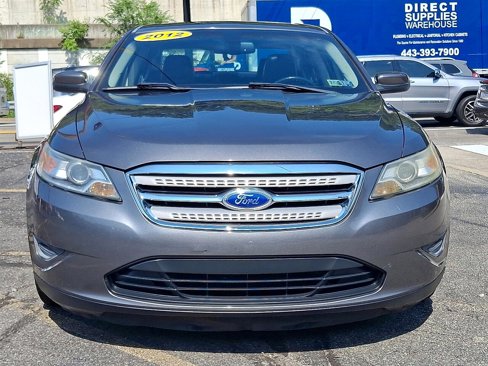 Used 2012 Ford Taurus SEL image 2