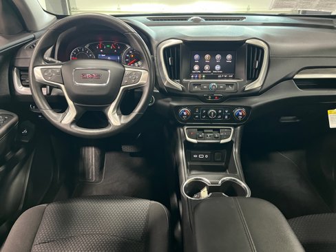 Certified 2022 GMC Terrain SLE w/ Driver Convenience Package image 12