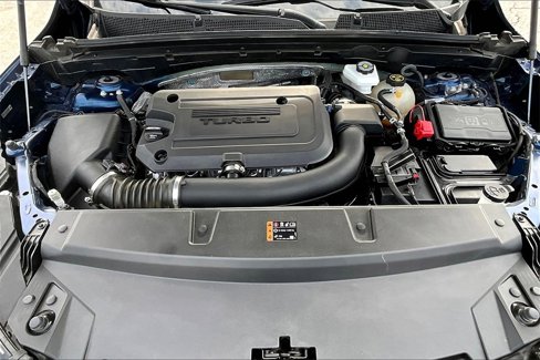 Used 2023 Buick Envision Essence image 9