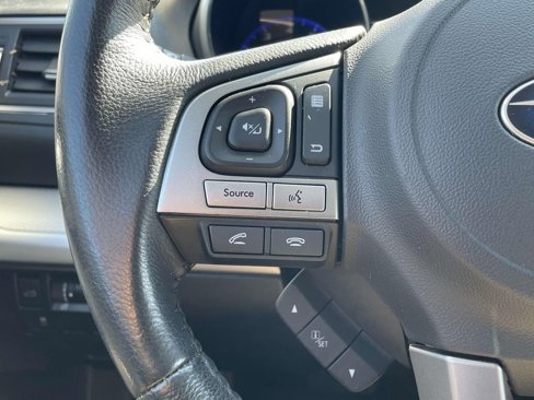 Used 2017 Subaru Outback 2.5i Premium image 10