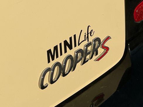 Used 2012 MINI Cooper Clubman S image 16