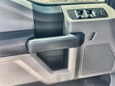 Used 2018 Ford F150 XL w/ Equipment Group 101A Mid image 12