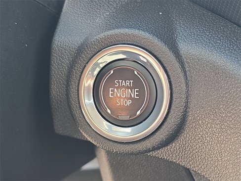 Used 2023 Chevrolet TrailBlazer LT image 17