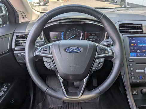 Used 2020 Ford Fusion Energi Titanium image 12