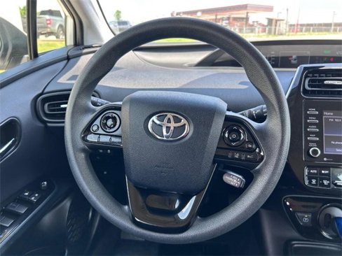 Used 2021 Toyota Prius L Eco image 9