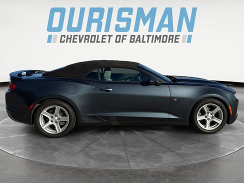 Used 2019 Chevrolet Camaro LT image 7