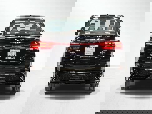Used 2024 Kia Forte GT-Line image 3