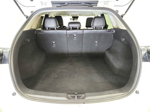 Used 2020 MAZDA CX-5 Touring image 35