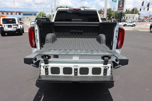 Used 2022 GMC Sierra 1500 AT4 w/ AT4 Premium Package image 26