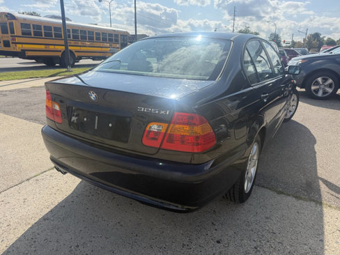Used 2004 BMW 325xi Sedan image 16