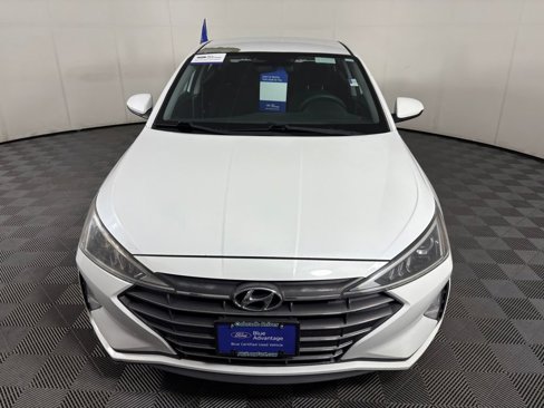 Used 2019 Hyundai Elantra SE w/ Cargo Package image 2