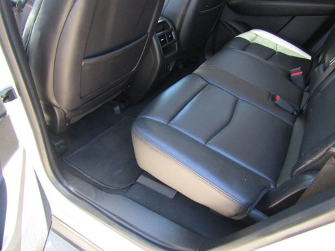 Used 2017 Cadillac XT5 Luxury image 17