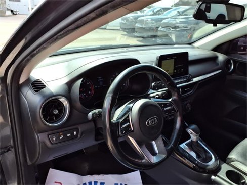 Used 2021 Kia Forte EX image 12