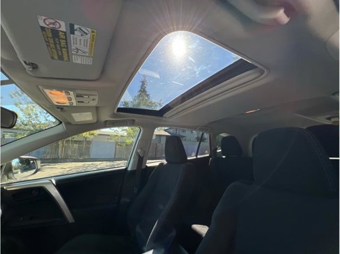 Used 2013 Toyota RAV4 XLE image 14