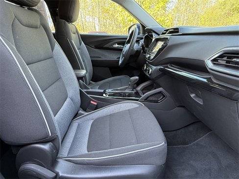 Used 2022 Chevrolet TrailBlazer LT w/ Convenience Package image 21