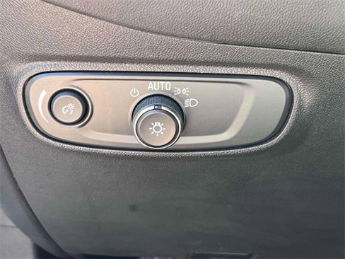Certified 2023 Chevrolet Equinox LT image 25