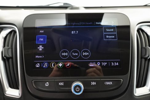 Used 2021 Chevrolet Malibu LT image 16